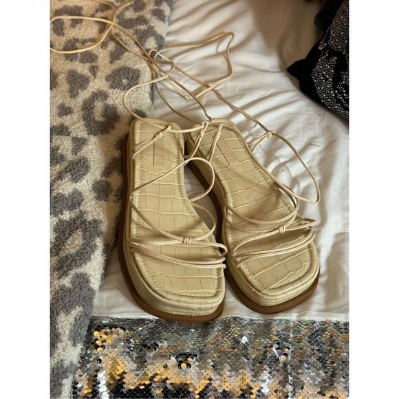 SCHUTZ nwt athena gladiator platform  lace up croc flats sandals- shoes sz 10 - Picture 3 of 5